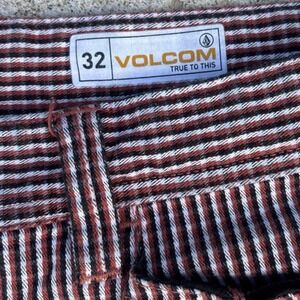 Volcom brown striped shorts Size 32"